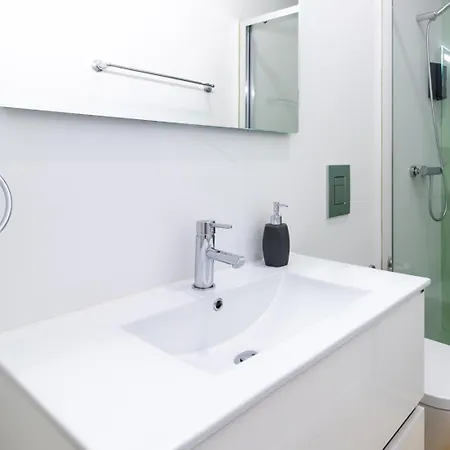 Mourarias Place - Apartament Lizbona